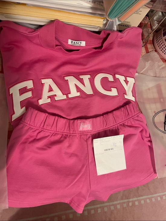 Fancy Tops - Fancy Oversized 'FANCY' Short-Sleeve Crewneck L/XL & Shorts Size L -Bubblegum